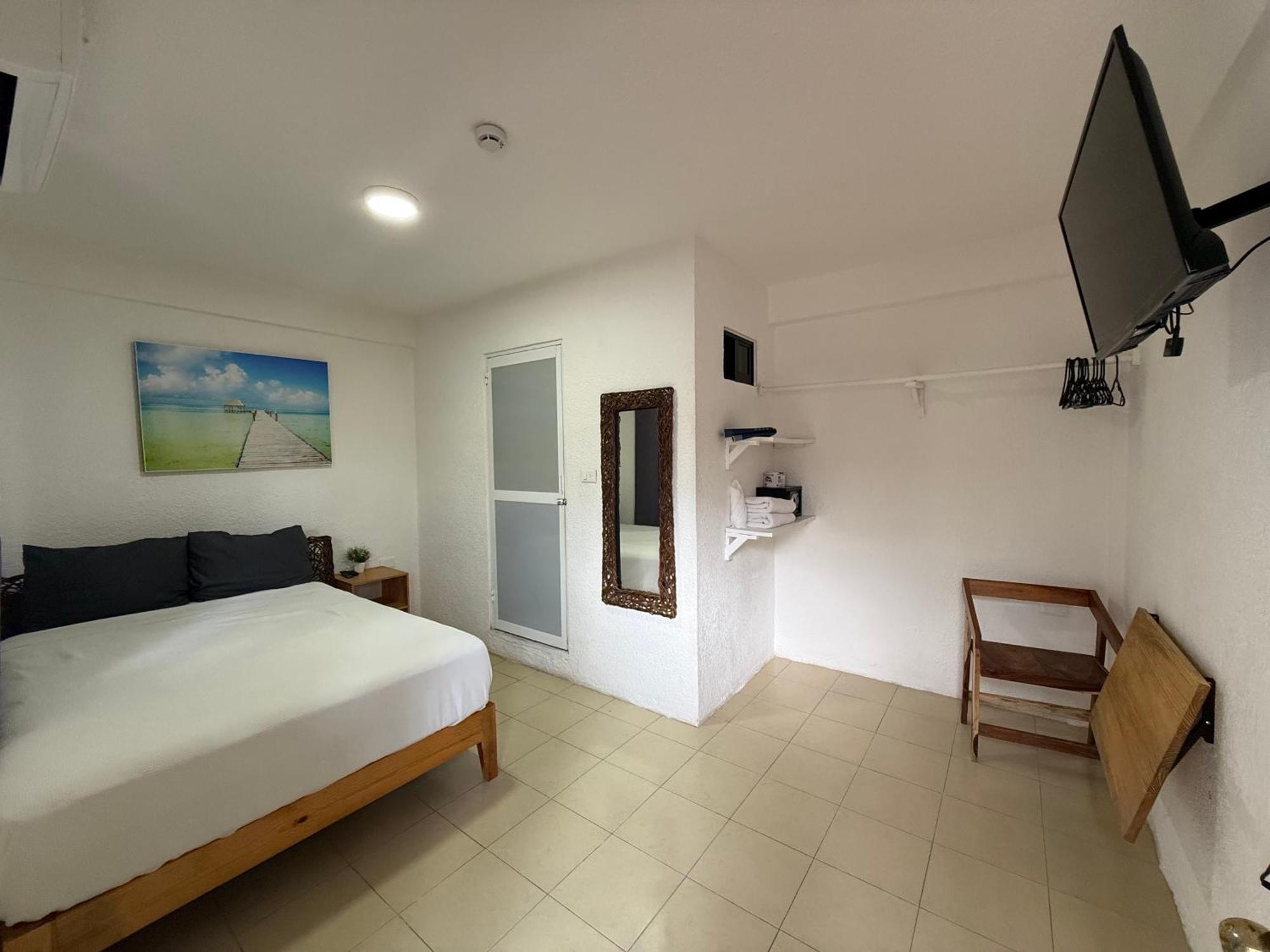 Casa Caracol Inn